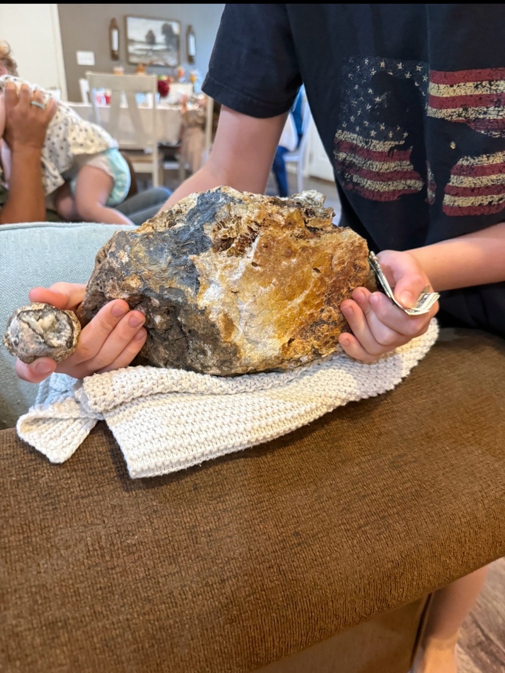 Natural Geode - Picture 2 of 2